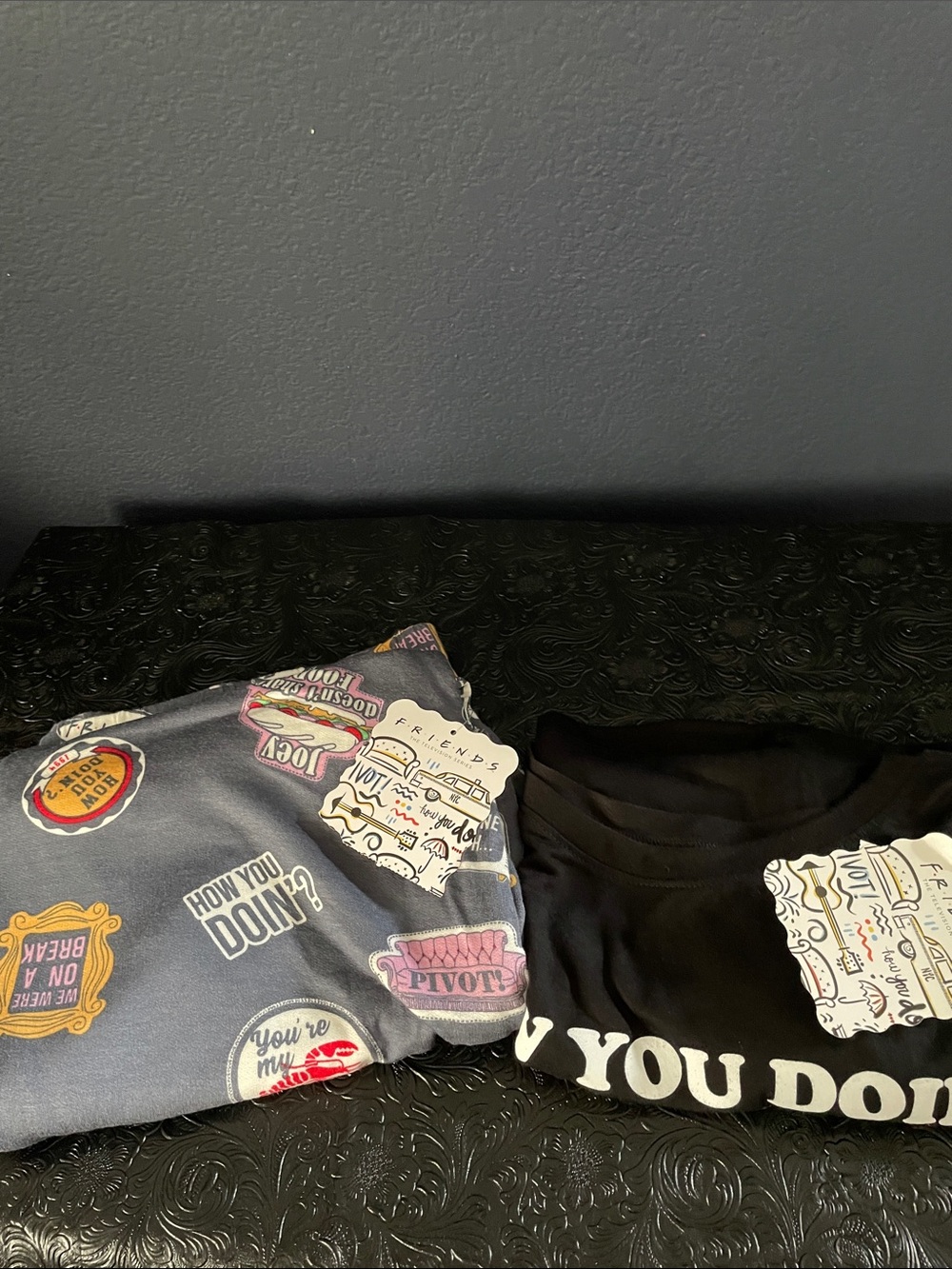 FRIENDS Black T‑Shirt with Multicolor Logo - "How You Doin'?"